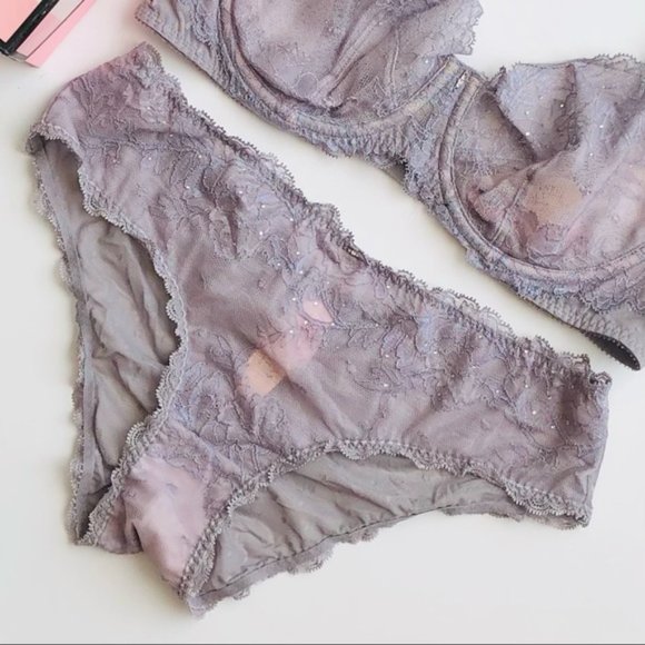 32DD SMALL Victoria’s Secret gray bra set - Picture 3 of 5